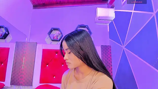 Karoll014 online show from October 22, 11:53 am