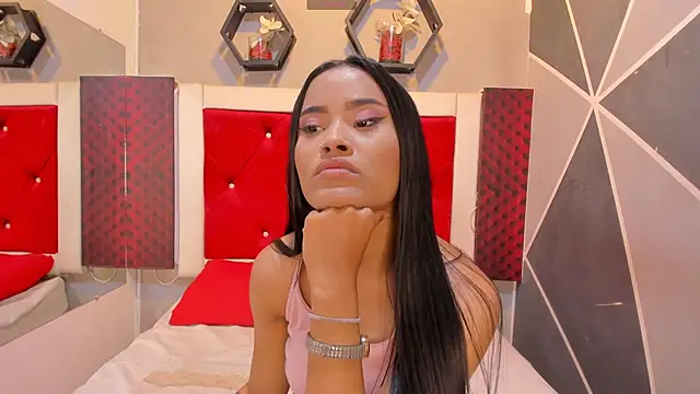 Karoll014 online show from November 18, 12:19 pm