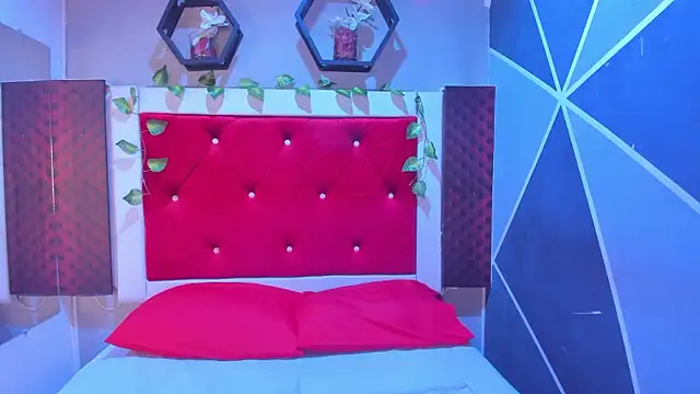 Karoll014 online show from February 7, 12:02 pm