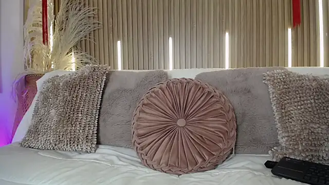 Tayzon Foxxx online show from April 5, 8:26 pm