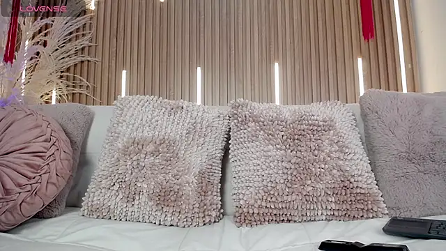 Tayzon Foxxx online show from March 31, 8:22 pm