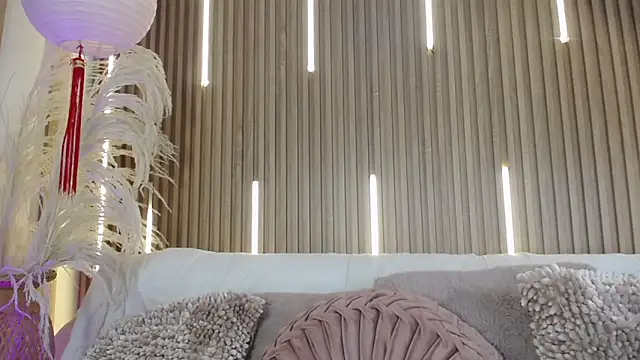 Tayzon Foxxx online show from April 8, 8:32 pm