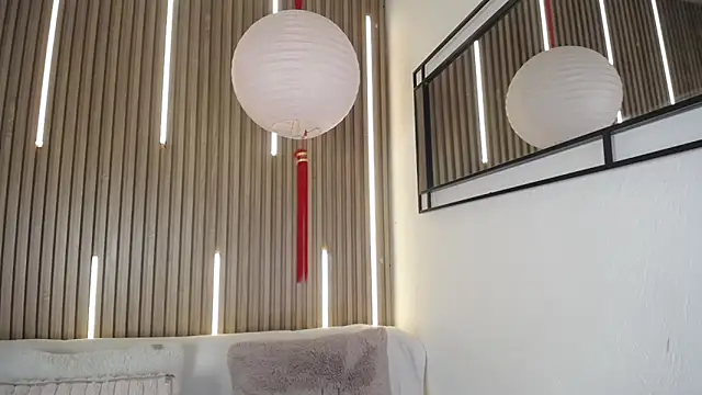 Snapshot of Tayzon_Foxxx chatting on February 12, 12:49 pm Tayzon Foxxx online show from February 12, 12:49 pm