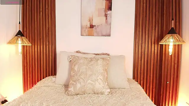 Tayzon Foxxx online show from April 7, 8:21 pm