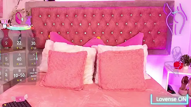 Tayzon Foxxx online show from October 27, 12:50 pm