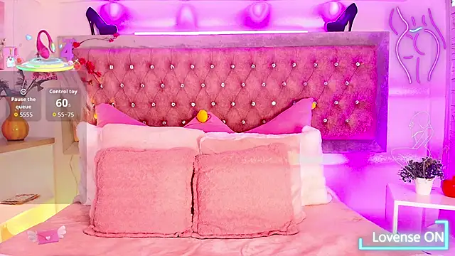 Tayzon Foxxx online show from November 10, 12:43 pm