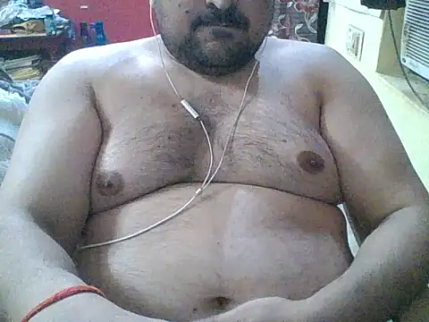 Snapshot of ARYANAVAILABLE chatting on May 14, 9:56 pm ARYANAVAILABLE online show from May 14, 9:56 pm