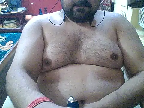 ARYANAVAILABLE online show from October 27, 10:00 pm