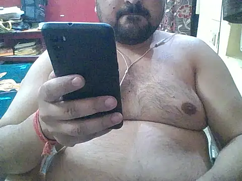 ARYANAVAILABLE online show from October 25, 11:27 pm