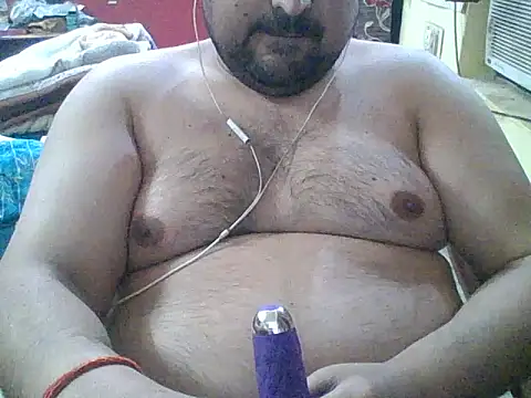 Snapshot of ARYANAVAILABLE chatting on May 18, 12:22 am ARYANAVAILABLE online show from May 18, 12:22 am