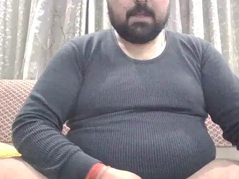 ARYANAVAILABLE online show from December 18, 5:45 am