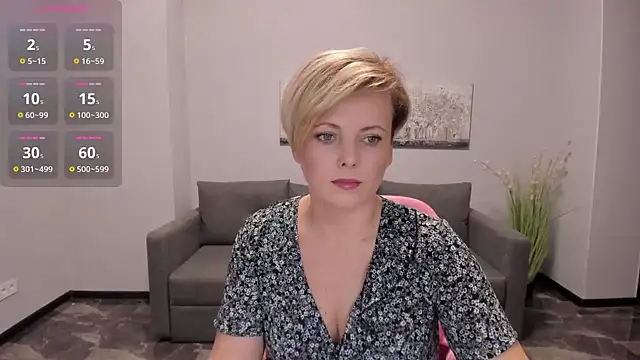 Julia Wilsone online show from February 11, 1:41 pm
