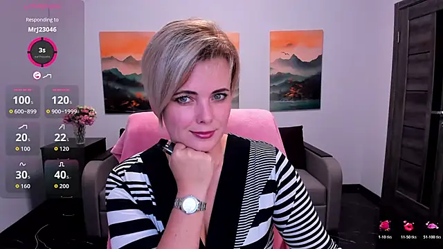 Julia Wilsone online show from November 4, 1:26 pm