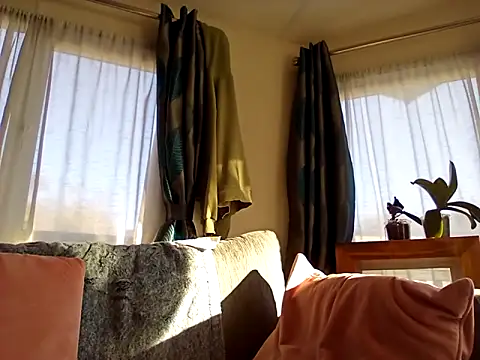 Snapshot of HungKing88 chatting on January 16, 12:42 pm HungKing88 online show from January 16, 12:42 pm