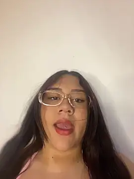 Snapshot of SofiaGarcia7 chatting on September 19, 11:36 am SofiaGarcia7 online show from September 19, 11:36 am