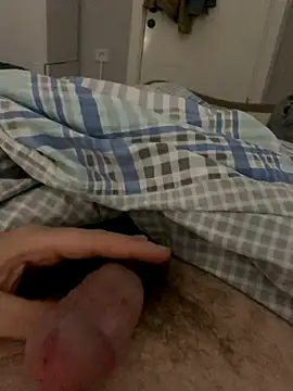 Snapshot of Erenn34 chatting on October 27, 10:44 pm Erenn34 online show from October 27, 10:44 pm