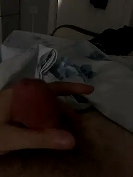 Snapshot of Erenn34 chatting on September 23, 10:28 pm Erenn34 online show from September 23, 10:28 pm