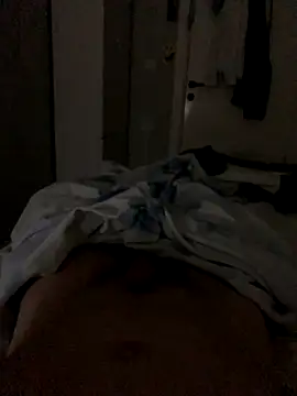 Snapshot of Erenn34 chatting on September 18, 1:19 am Erenn34 online show from September 18, 1:19 am