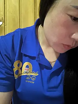 Snapshot of Sweetlove_77 chatting on September 30, 2:39 am Sweetlove 77 online show from September 30, 2:39 am