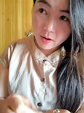 Snapshot of Sweetlove_77 chatting on September 28, 1:34 am Sweetlove 77 online show from September 28, 1:34 am