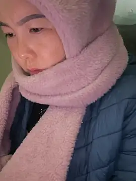 Sweetlove 77 online show from November 20, 1:45 pm