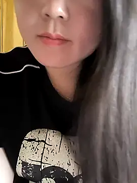 Snapshot of Sweetlove_77 chatting on October 11, 3:18 am Sweetlove 77 online show from October 11, 3:18 am