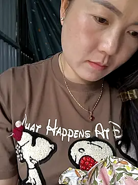 Snapshot of Sweetlove_77 chatting on September 26, 1:34 am Sweetlove 77 online show from September 26, 1:34 am