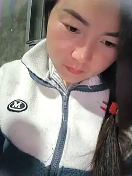 Snapshot of Sweetlove_77 chatting on February 23, 1:42 pm Sweetlove 77 online show from February 23, 1:42 pm