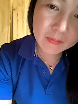 Snapshot of Sweetlove_77 chatting on October 7, 1:50 am Sweetlove 77 online show from October 7, 1:50 am