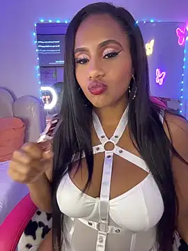 AlisonHoot69 online show from April 22, 1:23 am
