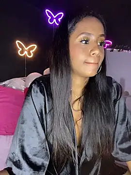 Snapshot of AlisonHoot69 chatting on March 15, 1:40 pm AlisonHoot69 online show from March 15, 1:40 pm