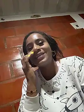 AlisonHoot69 online show from March 30, 3:52 am