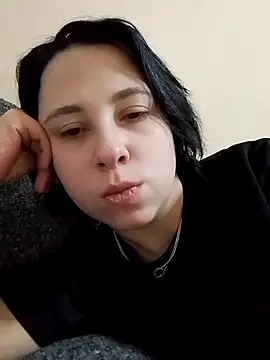 Snapshot of Gussie_Bridie chatting on October 12, 6:04 am Gussie Bridie online show from October 12, 6:04 am
