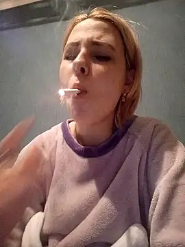 Snapshot of Gussie_Bridie chatting on February 3, 3:06 pm Gussie Bridie online show from February 3, 3:06 pm