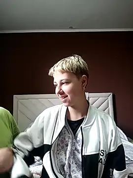Gussie Bridie online show from May 20, 4:42 am
