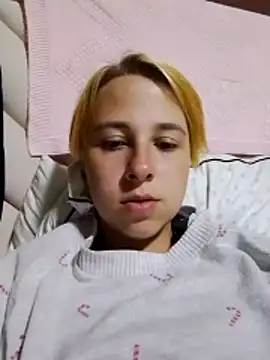 Gussie Bridie online show from April 13, 1:37 pm