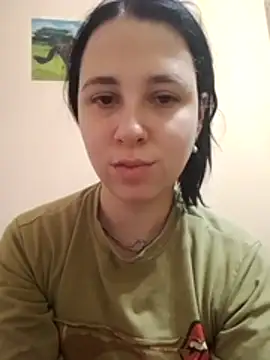 Snapshot of Gussie_Bridie chatting on October 18, 5:42 am Gussie Bridie online show from October 18, 5:42 am