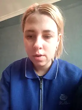 Snapshot of Gussie_Bridie chatting on February 10, 6:53 am Gussie Bridie online show from February 10, 6:53 am