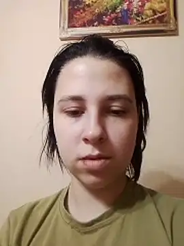 Snapshot of Gussie_Bridie chatting on October 19, 5:54 am Gussie Bridie online show from October 19, 5:54 am