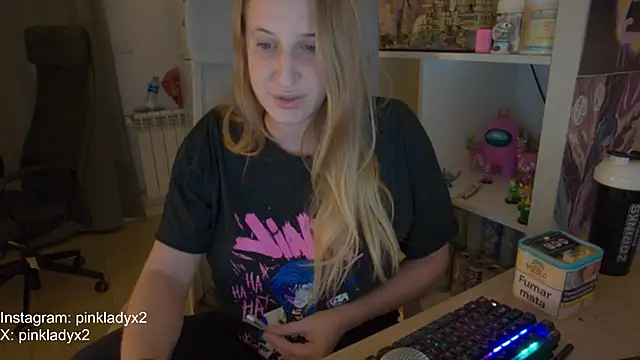Pinkyladyxxx online show from November 4, 5:39 pm