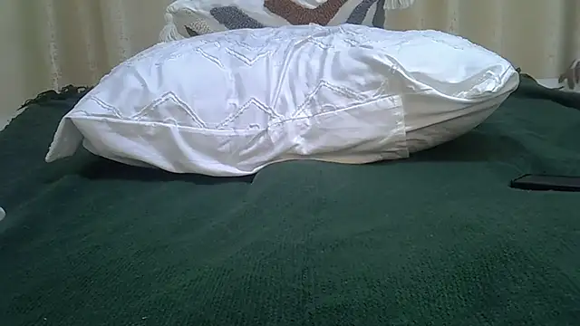 Snapshot of jeyberrie chatting on May 28, 8:55 am jeyberrie online show from May 28, 8:55 am