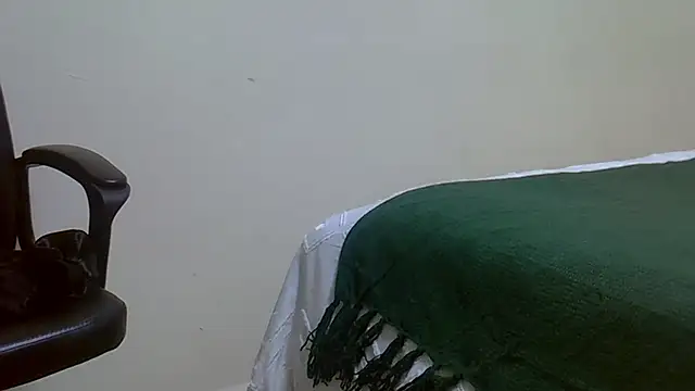 Snapshot of jeyberrie chatting on June 3, 10:38 am jeyberrie online show from June 3, 10:38 am