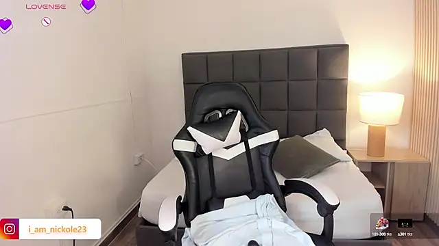 nicky peyton online show from March 7, 9:18 am