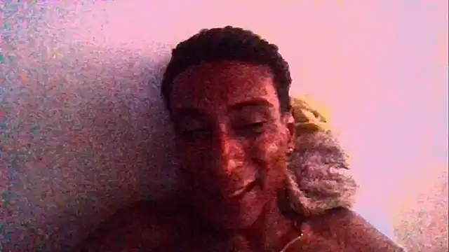 Snapshot of Jose_Smoke chatting on November 1, 5:18 pm Jose Smoke online show from November 1, 5:18 pm