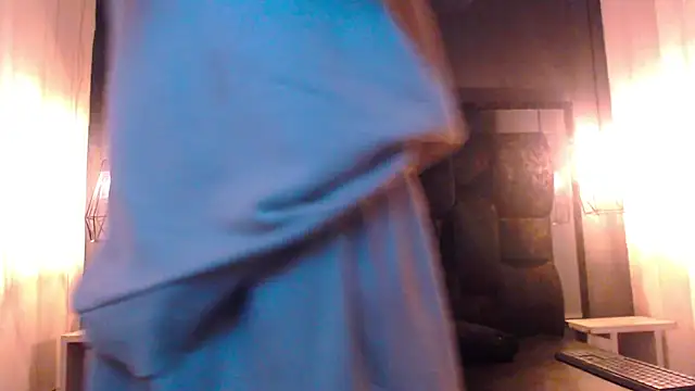 Snapshot of Jose_Smoke chatting on November 8, 3:21 am Jose Smoke online show from November 8, 3:21 am