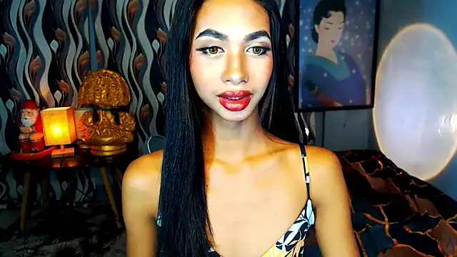 PrettyLatiina online show from October 24, 4:22 am