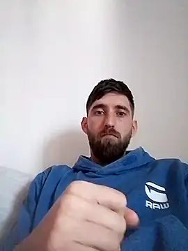 Snapshot of kevcore96 chatting on December 7, 3:25 pm kevcore96 online show from December 7, 3:25 pm