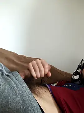 Snapshot of kevcore96 chatting on November 15, 1:15 pm kevcore96 online show from November 15, 1:15 pm