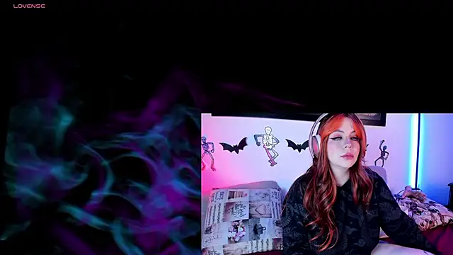 Snapshot of Irinaa_Scarlett chatting on October 25, 1:49 am Irinaa Scarlett online show from October 25, 1:49 am