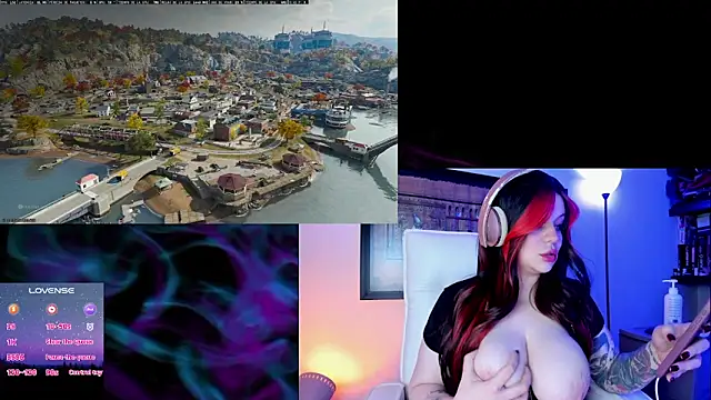 Snapshot of Irinaa_Scarlett chatting on December 14, 1:45 am Irinaa Scarlett online show from December 14, 1:45 am